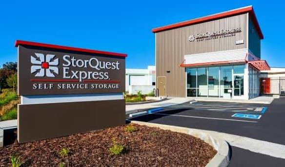 StorQuest Express self-storage at Wimauma Mixed-Use